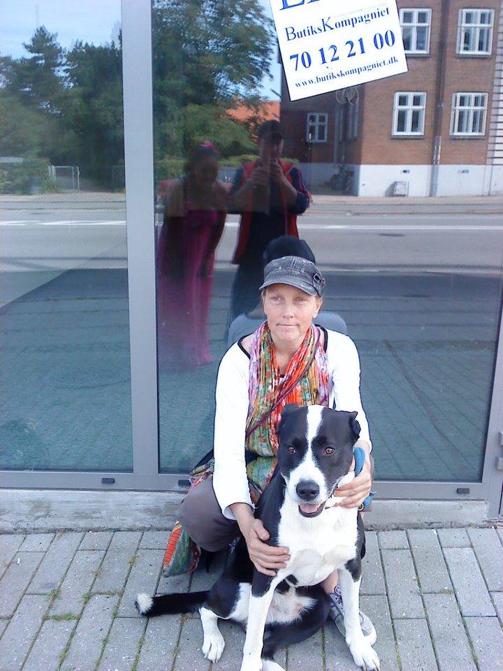 jamse.jpg (106 K<img class='smiley' style='width:20px;height:20px;' src='images/smiley/cool.svg' alt='Cool'>